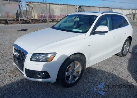 2012 Audi Q5 3.2 Premium Plus из США, поврежденный, VIN WA1DKAFP1CA059766